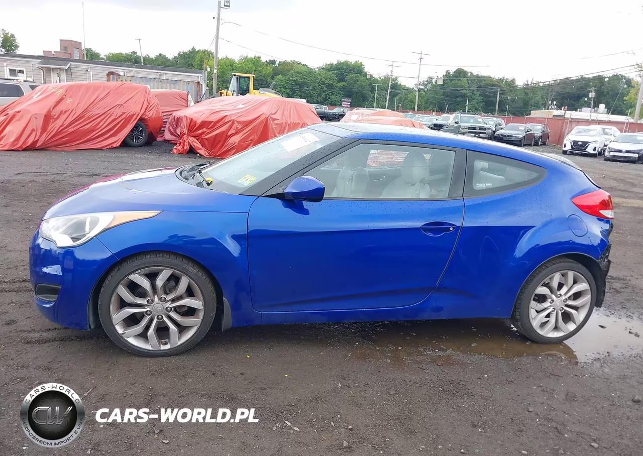 2012 Hyundai Veloster Base W-Gray VIN:KMHTC6AD1CU080815 - 15