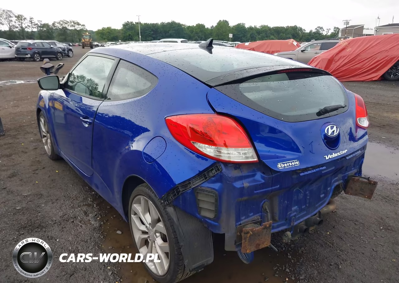 2012 Hyundai Veloster Base W-Gray VIN:KMHTC6AD1CU080815 - 18