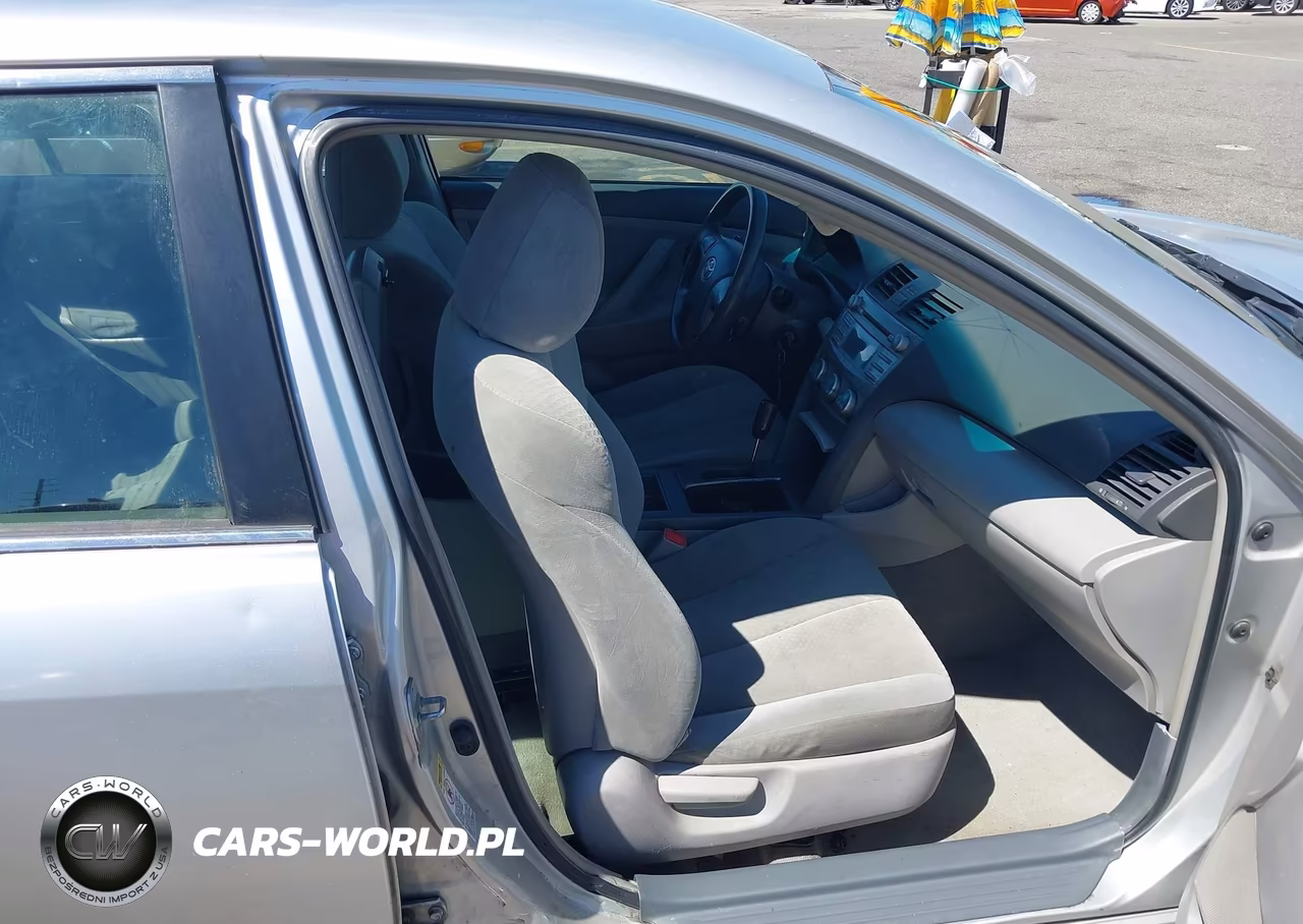2009 Toyota Camry Le VIN:4T4BE46K69R070443 - 5