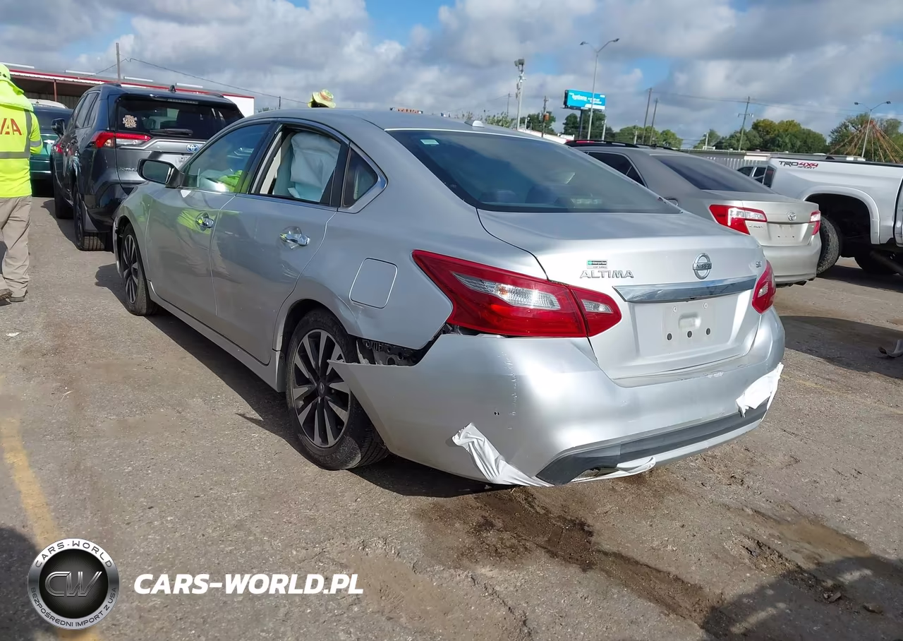 2018 Nissan Altima 2.5 Sv VIN:1N4AL3AP8JC176664 - 3