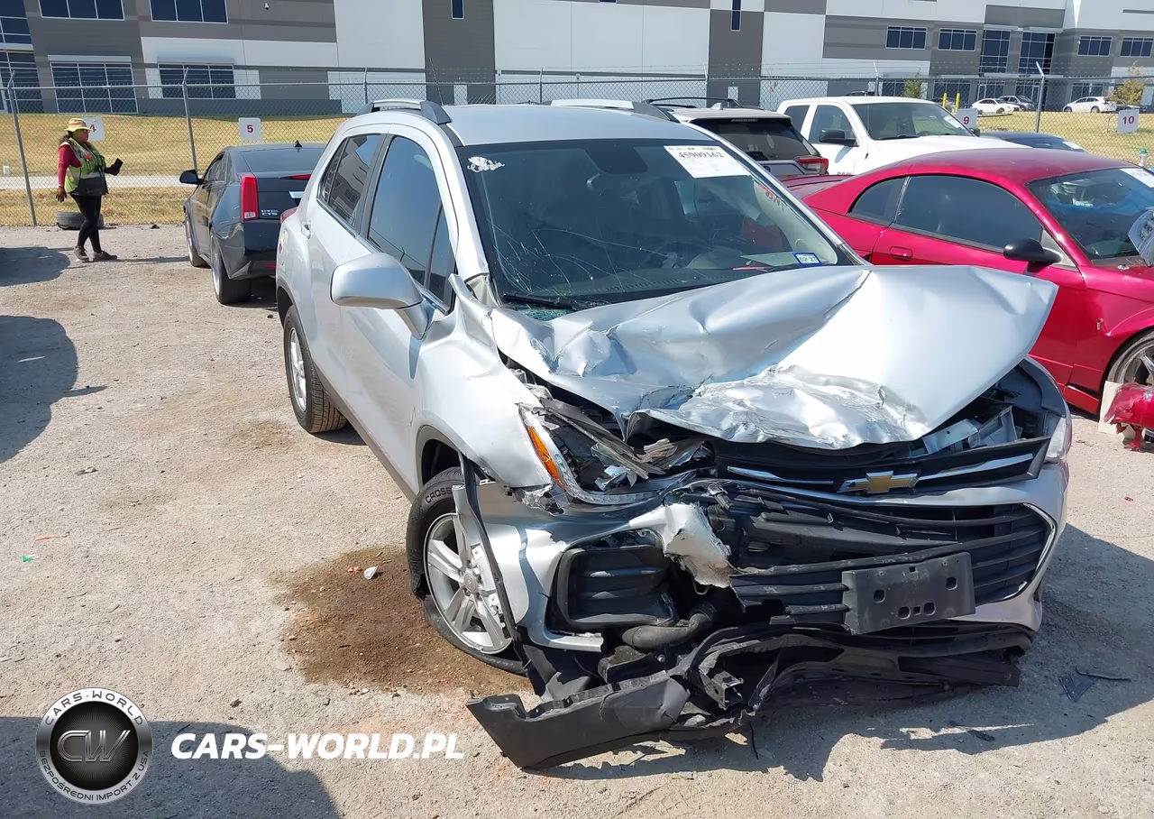 2020 Chevrolet Trax Fwd Lt VIN:3GNCJLSBXLL310150 - 1