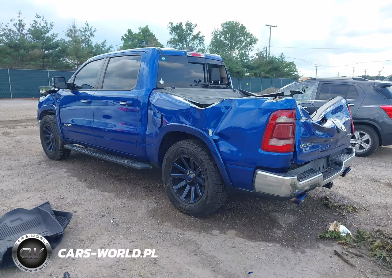 2019 Ram 1500 Laramie 4X4 5'7 Box VIN:1C6SRFJT6KN619726 - 3