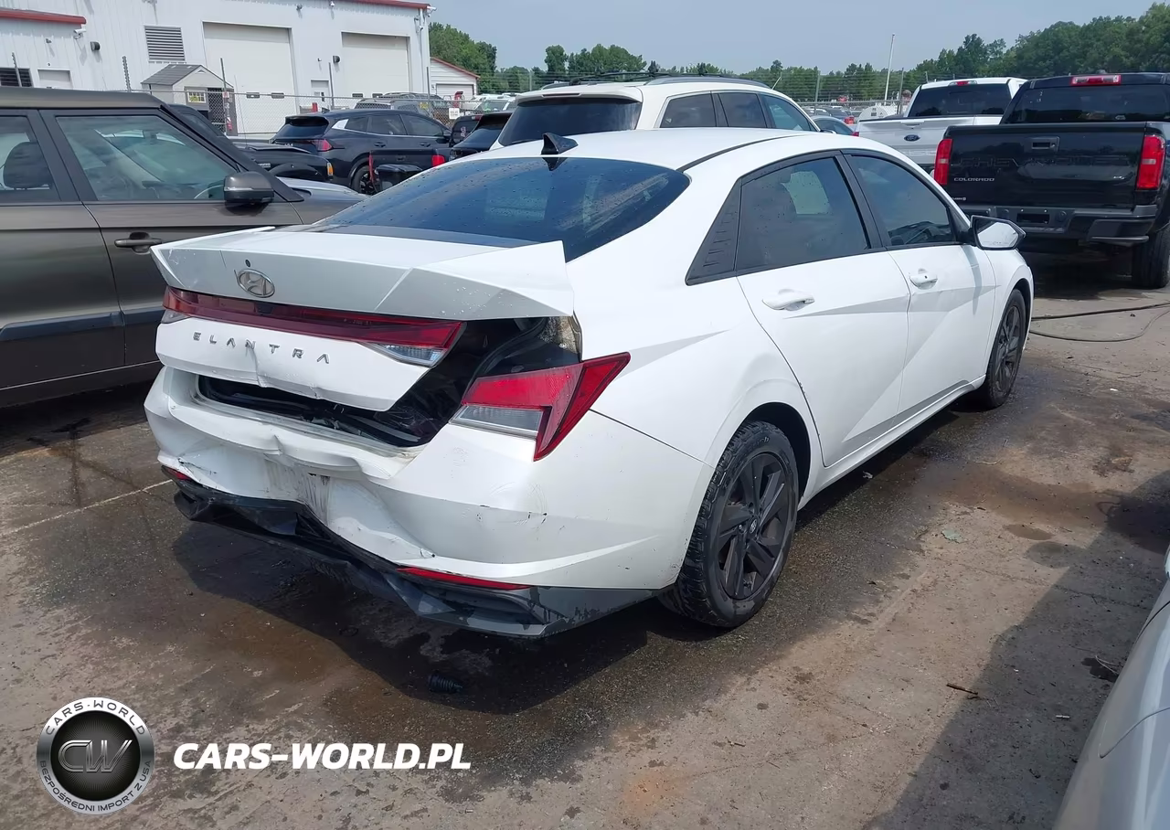 2021 Hyundai Elantra Sel VIN:5NPLM4AGXMH008149 - 4