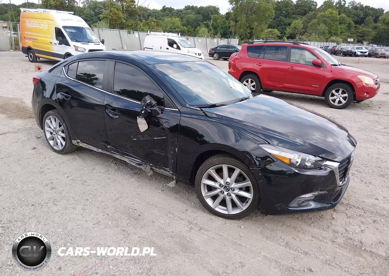 2017 Mazda Mazda3 Touring – zdjęcie 1 z 21