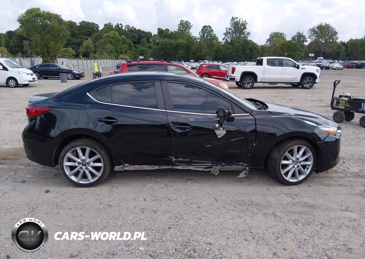 2017 Mazda Mazda3 Touring VIN:3MZBN1V78HM116588 - 13