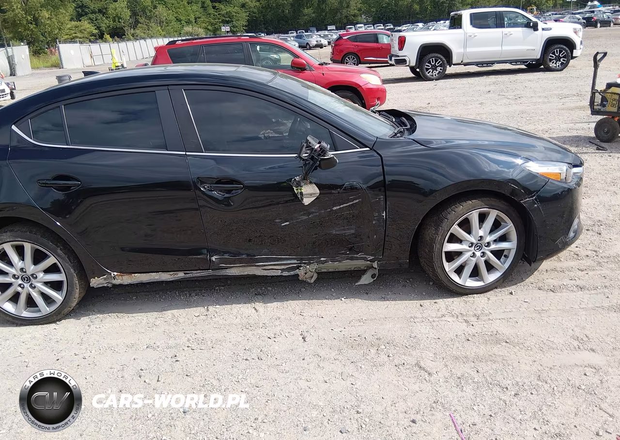 2017 Mazda Mazda3 Touring VIN:3MZBN1V78HM116588 - 19
