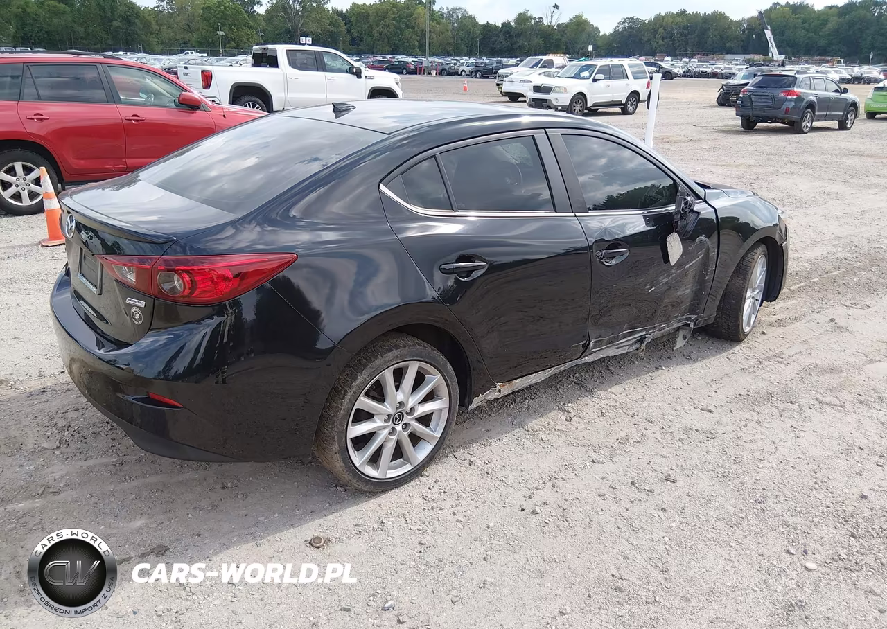 2017 Mazda Mazda3 Touring VIN:3MZBN1V78HM116588 - 4