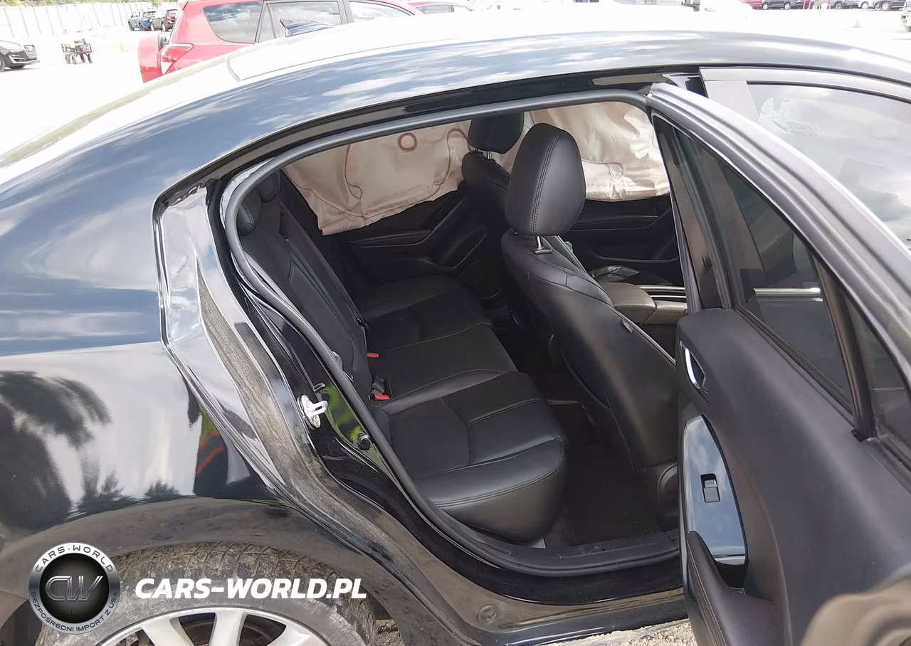 2017 Mazda Mazda3 Touring VIN:3MZBN1V78HM116588 - 8