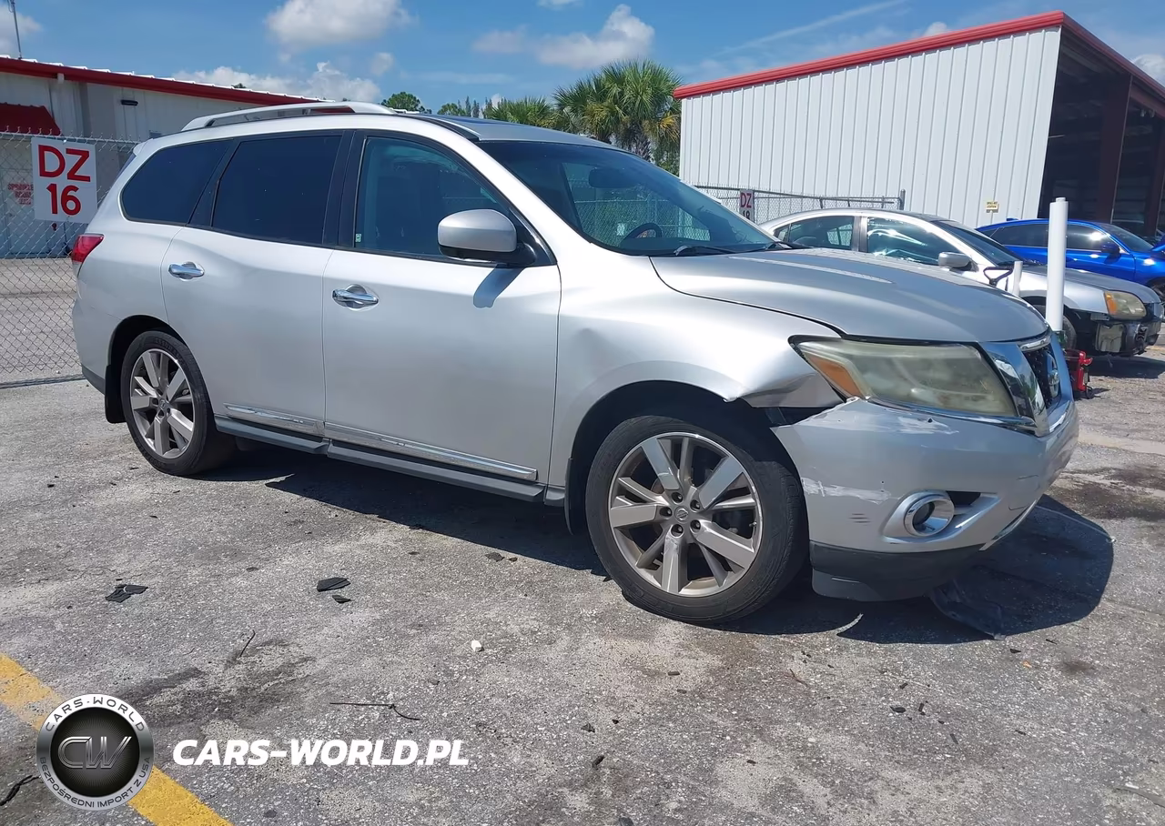 2015 Nissan Pathfinder Platinum