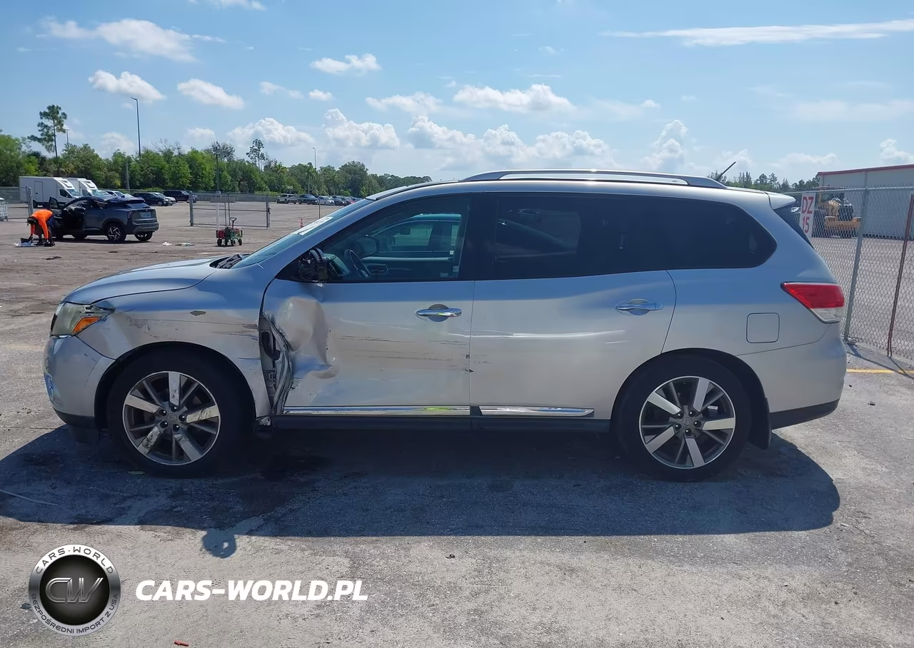 2015 Nissan Pathfinder Platinum VIN:5N1AR2MN0FC600337 - 14