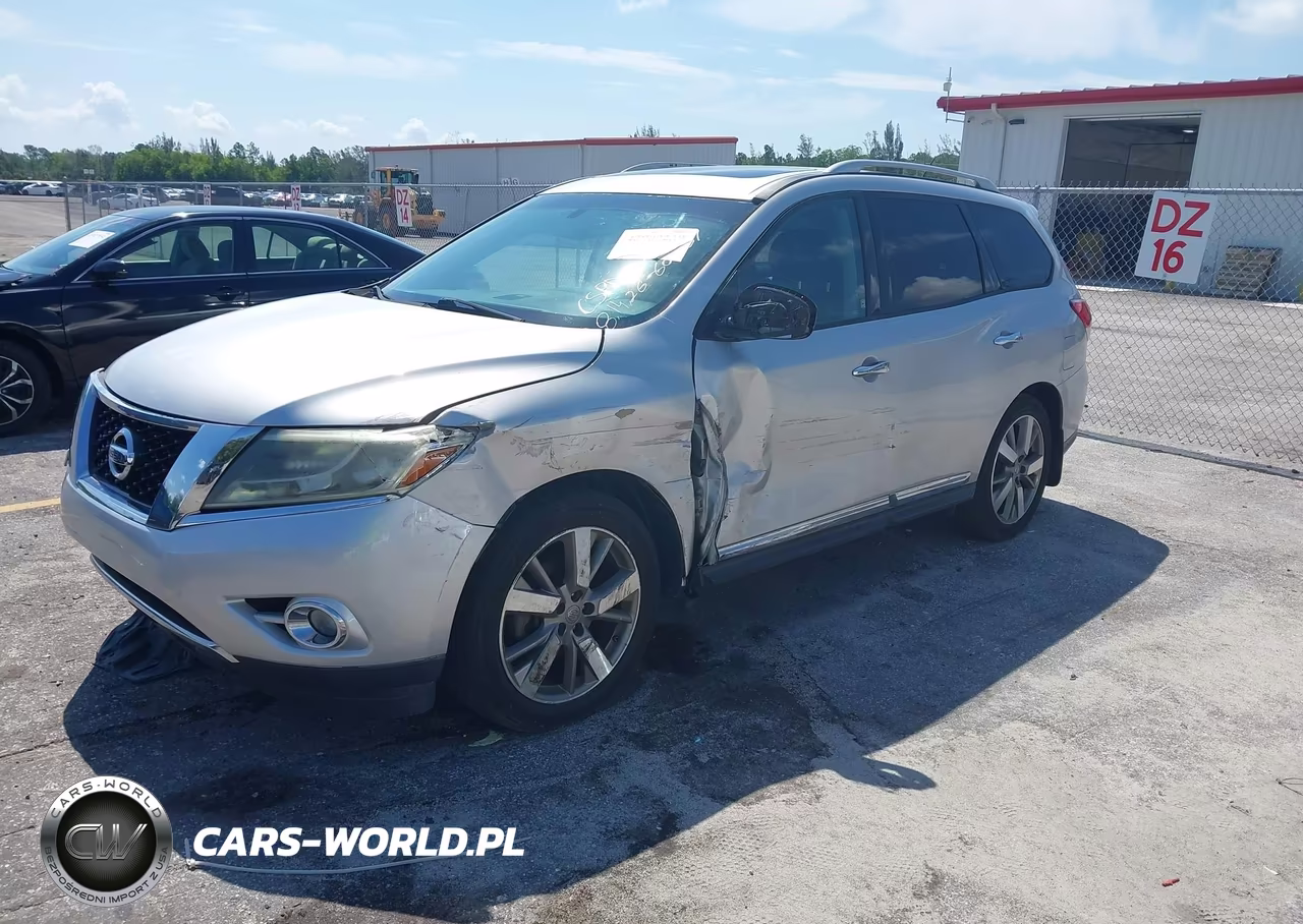 2015 Nissan Pathfinder Platinum VIN:5N1AR2MN0FC600337 - 2