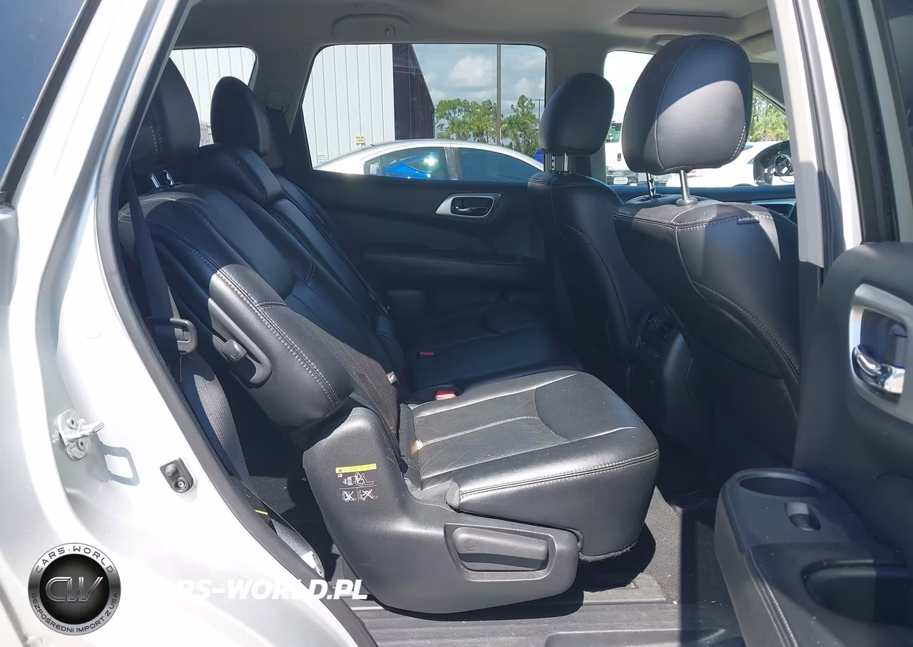 2015 Nissan Pathfinder Platinum VIN:5N1AR2MN0FC600337 - 8