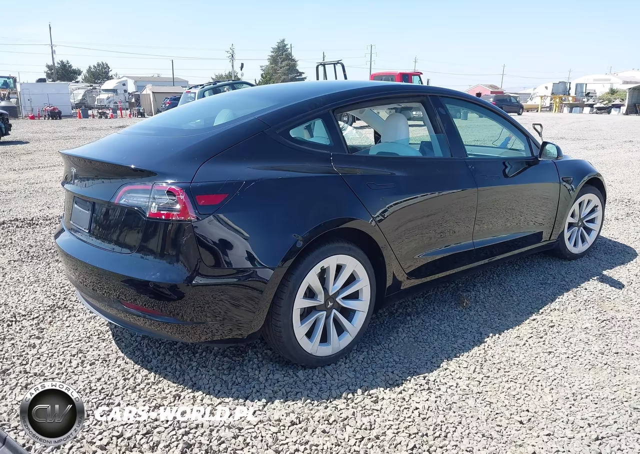 2021 Tesla Model 3 Standard Range Plus Rear-Wheel Drive VIN:5YJ3E1EA4MF927502 - 4