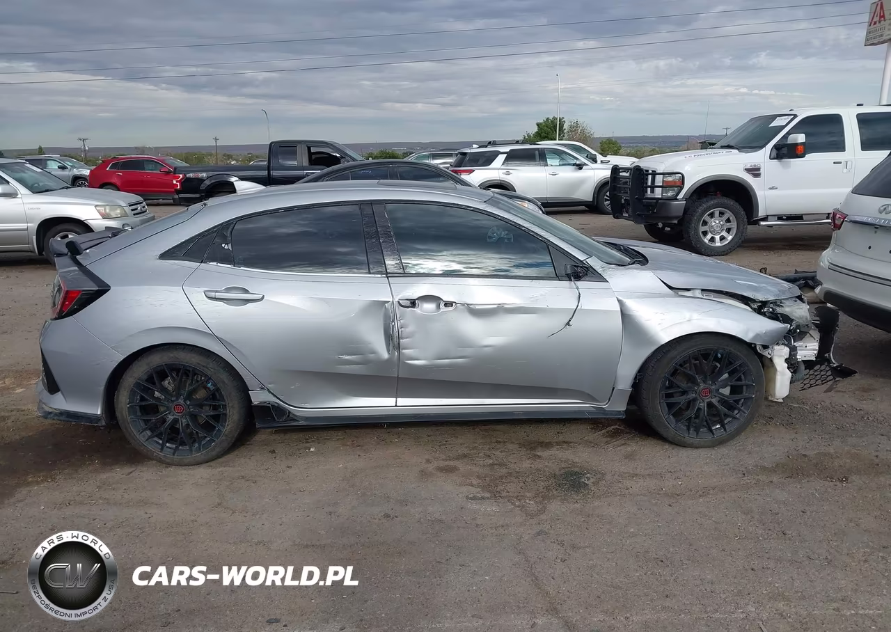 2019 Honda Civic Sport Touring VIN:SHHFK7H92KU226687 - 12