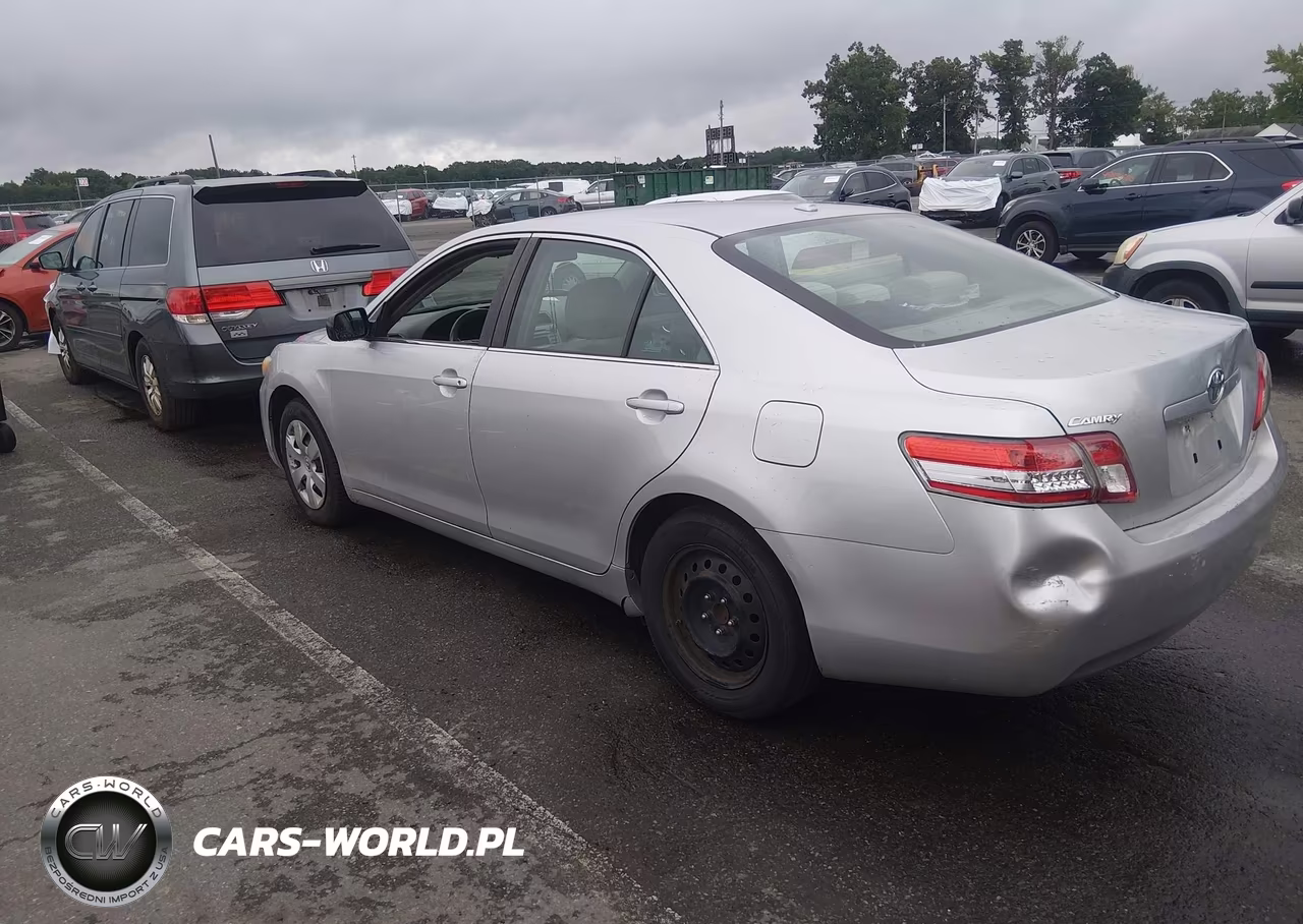 2011 Toyota Camry Le VIN:4T1BF3EK2BU654749 - 3