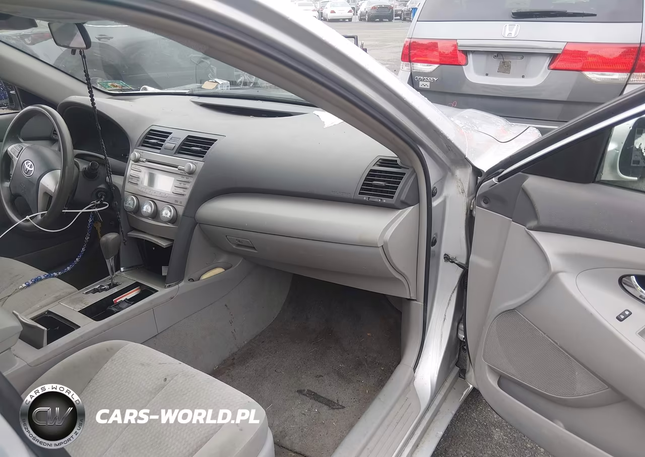 2011 Toyota Camry Le VIN:4T1BF3EK2BU654749 - 5