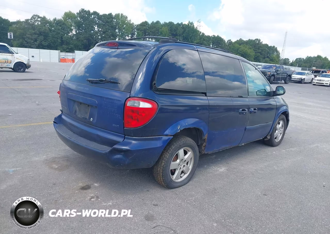 2005 Dodge Caravan Sxt VIN:1D4GP45R65B150539 - 4