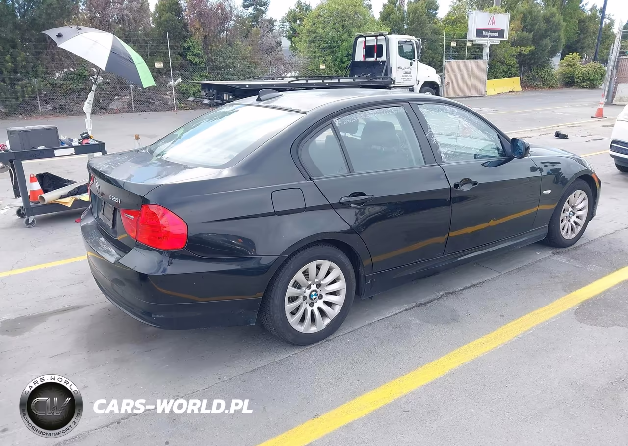 2009 BMW 328I VIN:WBAPH53569A434634 - 4