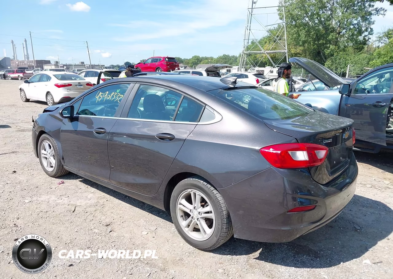 2017 Chevrolet Cruze Lt Auto VIN:1G1BE5SM3H7119826 - 3