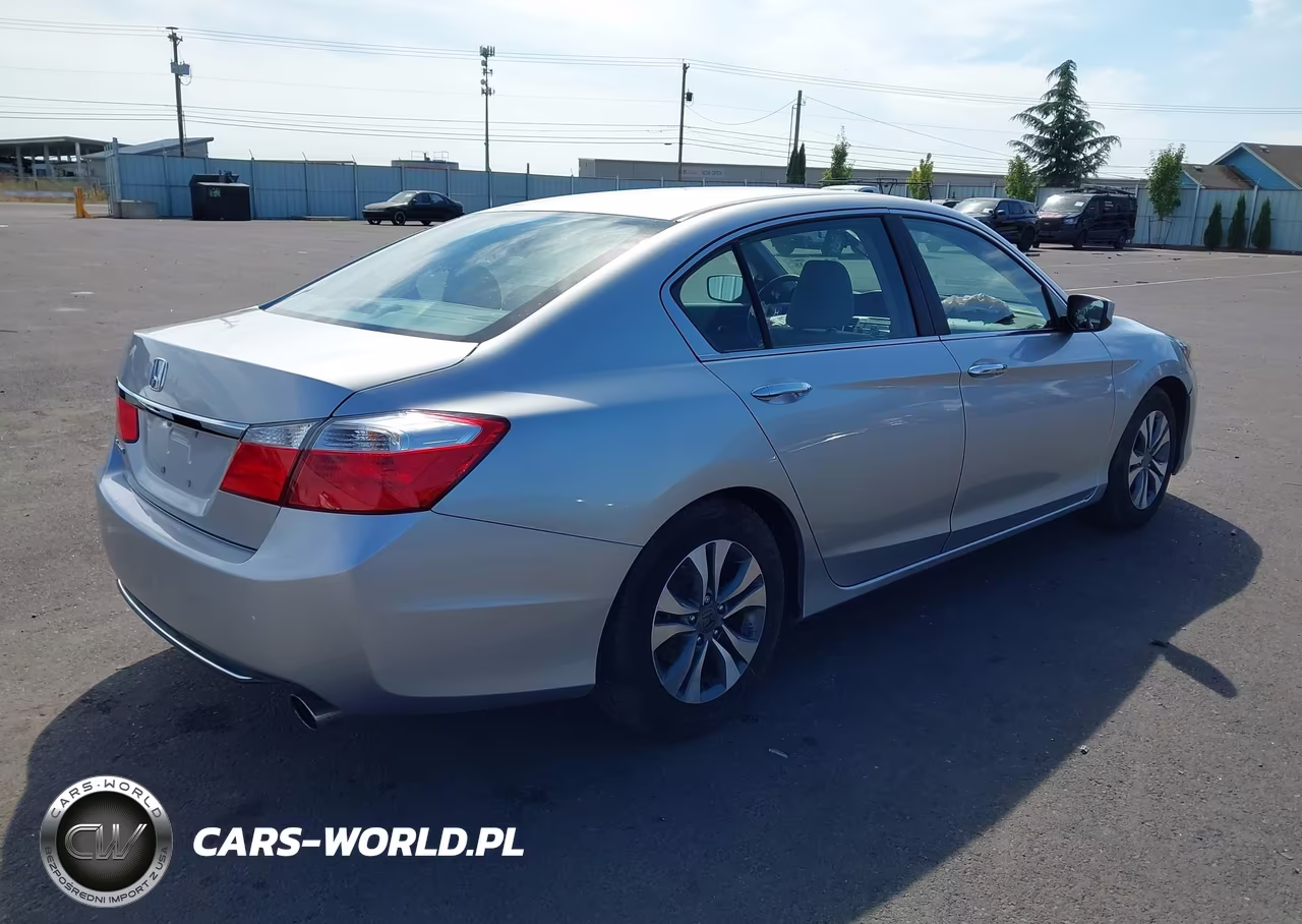 2015 Honda Accord Lx VIN:1HGCR2F38FA187895 - 4