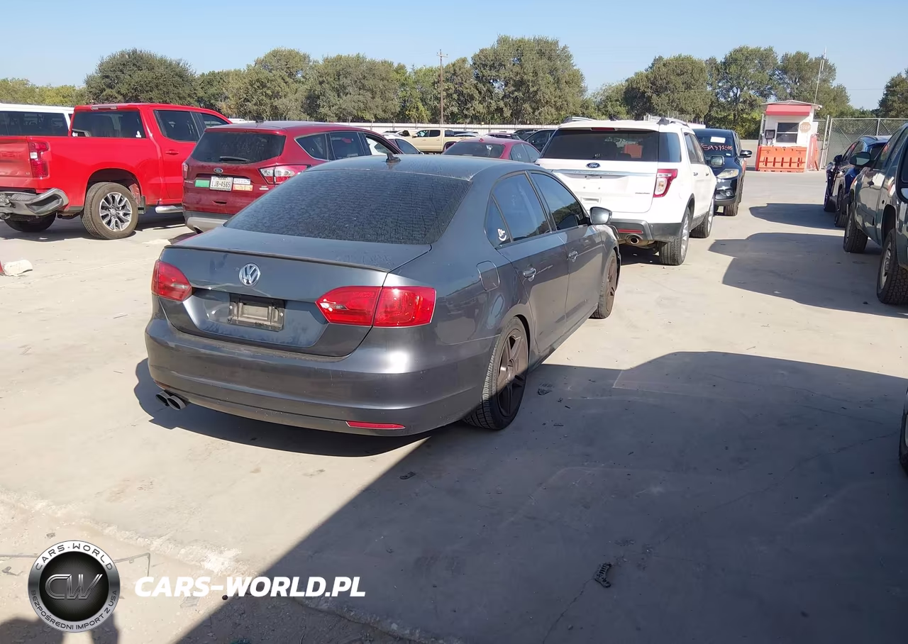 2014 Volkswagen Jetta 1.8T Se VIN:3VWD17AJ6EM327583 - 4