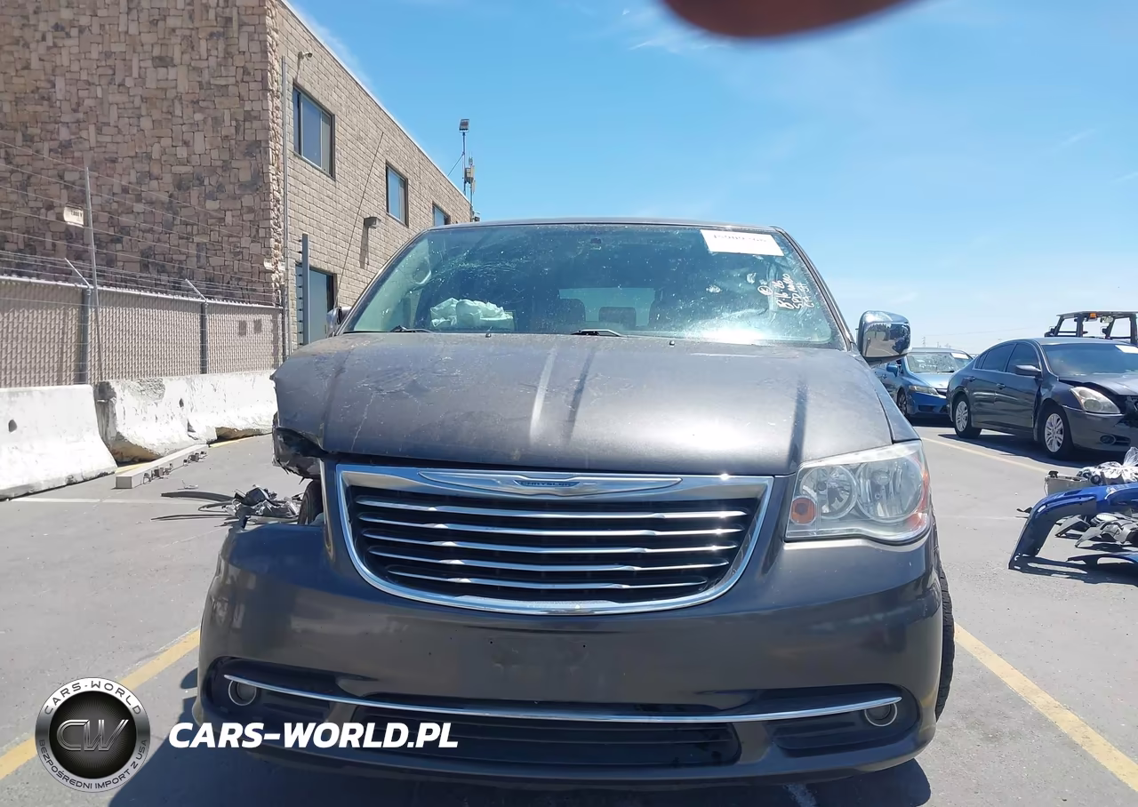 2016 Chrysler Town & Country Touring-L Anniversary Edition VIN:2C4RC1CG8GR128483 - 14