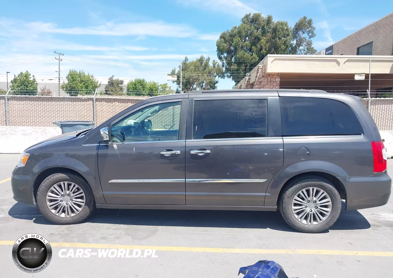 2016 Chrysler Town & Country Touring-L Anniversary Edition VIN:2C4RC1CG8GR128483 - 16