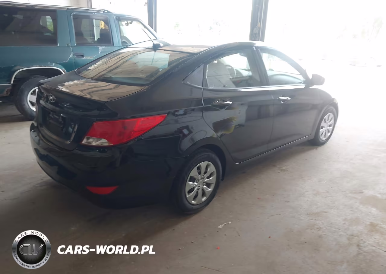 2017 Hyundai Accent Se VIN:KMHCT4AE9HU353794 - 4