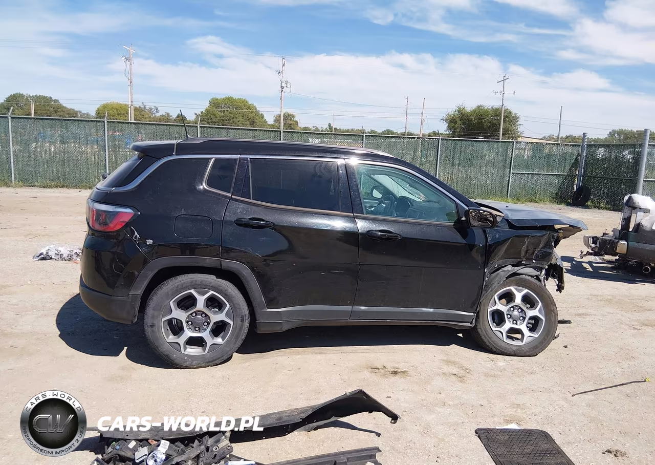 2018 Jeep Compass Latitude Fwd VIN:3C4NJCBB1JT304641 - 14