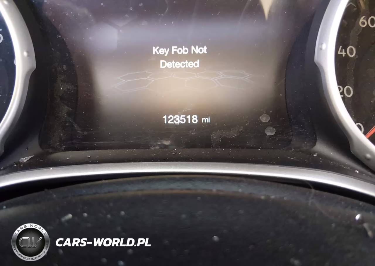2018 Jeep Compass Latitude Fwd VIN:3C4NJCBB1JT304641 - 16
