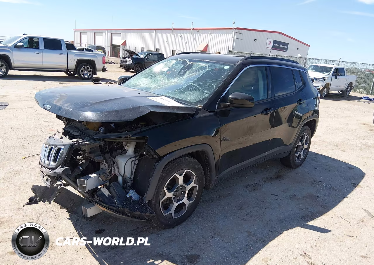 2018 Jeep Compass Latitude Fwd VIN:3C4NJCBB1JT304641 - 2