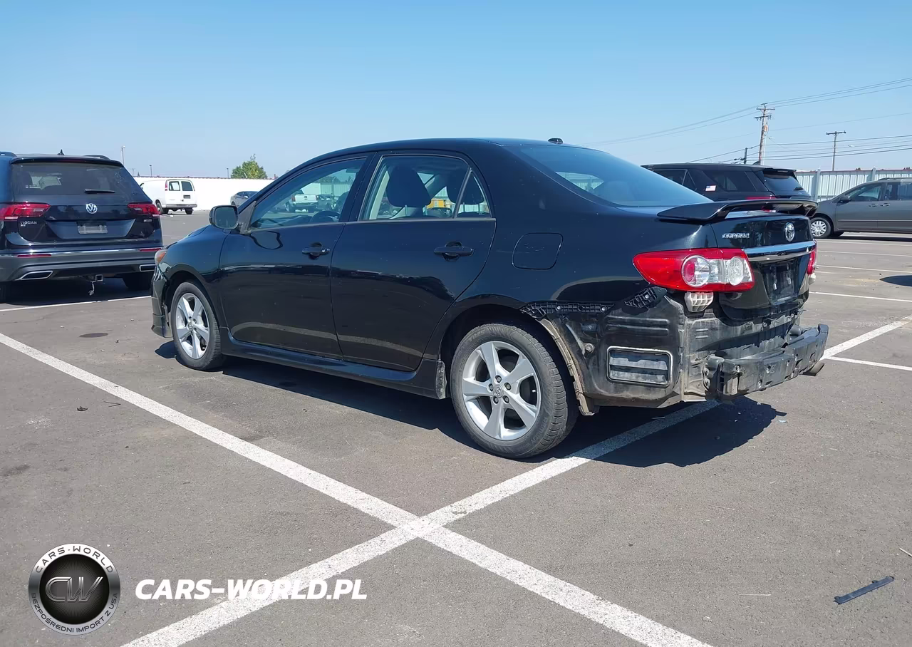 2012 Toyota Corolla S VIN:2T1BU4EE0CC851346 - 3