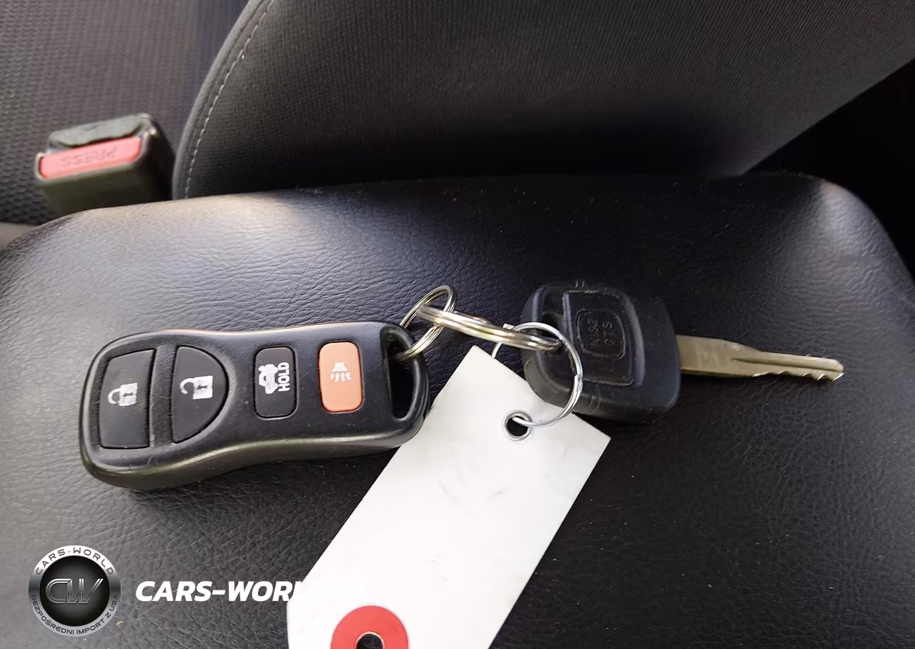 2015 Nissan Sentra S VIN:3N1AB7AP8FY366678 - 11