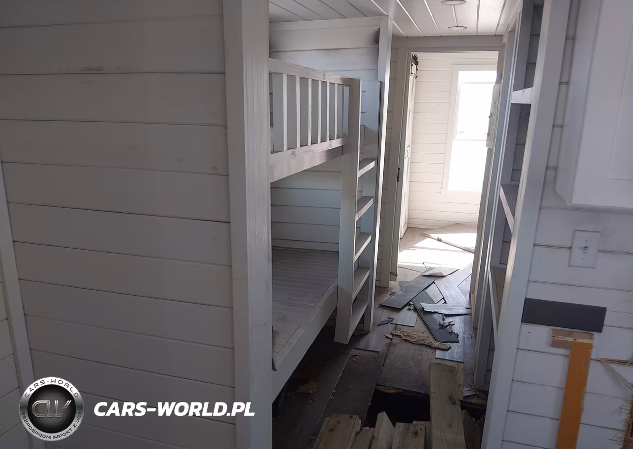 2026 Phoenix Park Model (Tiny Home) VIN:PBSAL265552210175 - 8