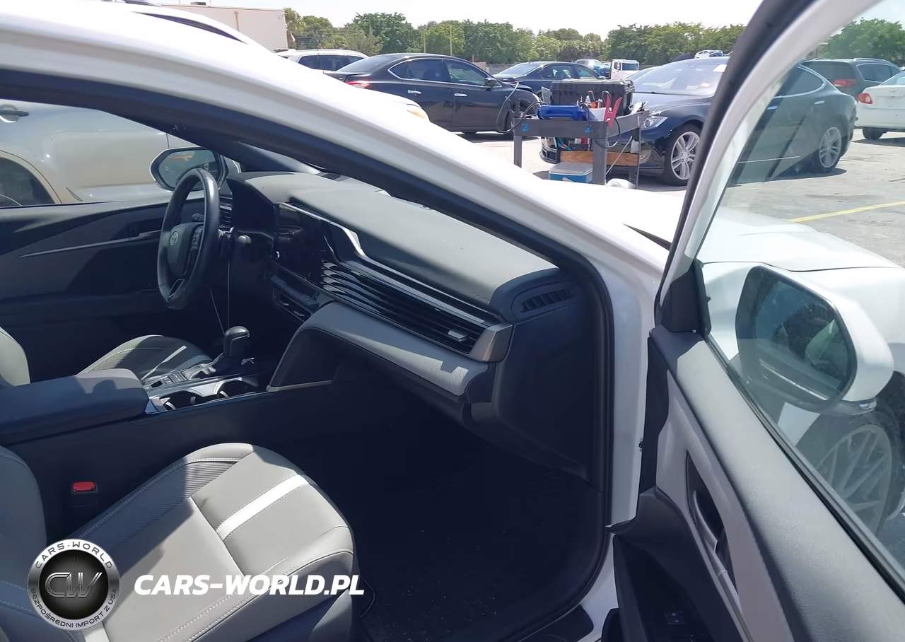 2025 Toyota Camry Se VIN:4T1DAACK3SU624657 - 5