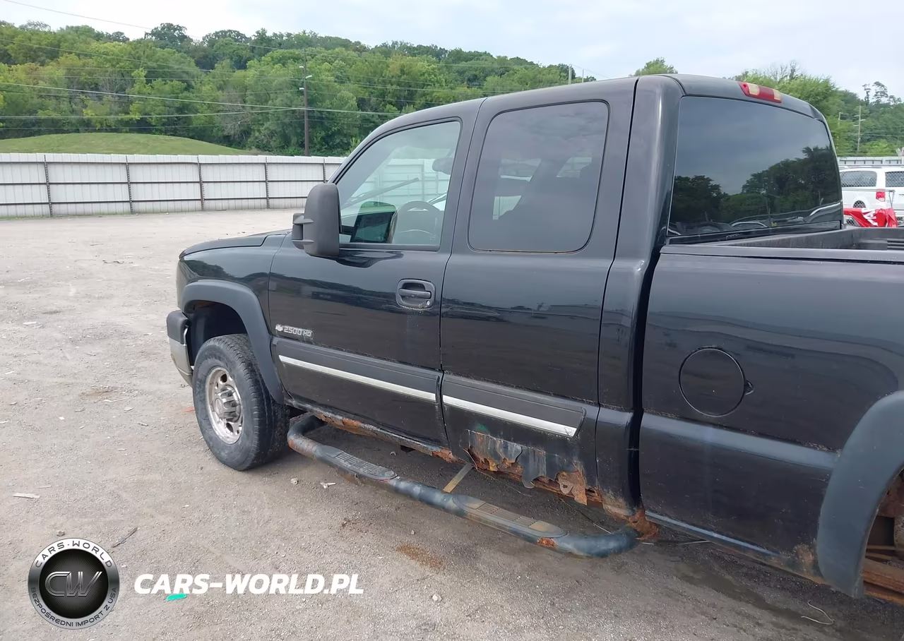 2004 Chevrolet Silverado 2500Hd Ls VIN:1GCHK29U94E381788 - 15