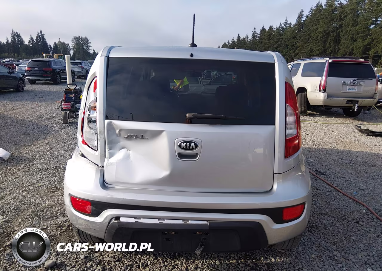 2013 Kia Soul + VIN:KNDJT2A65D7486926 - 16