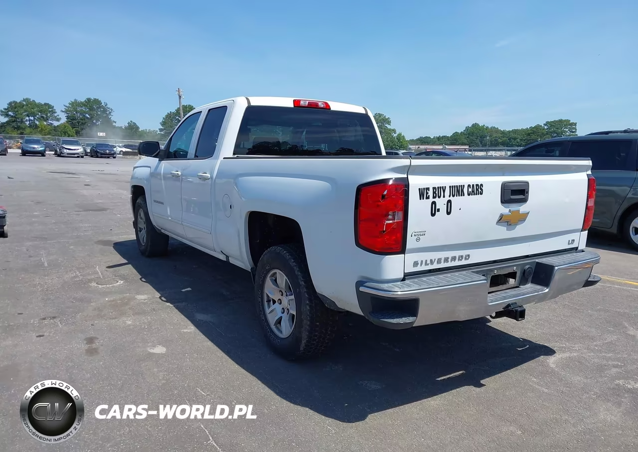 2019 Chevrolet Silverado 1500 Ld Lt VIN:2GCRCPEC3K1132073 - 3