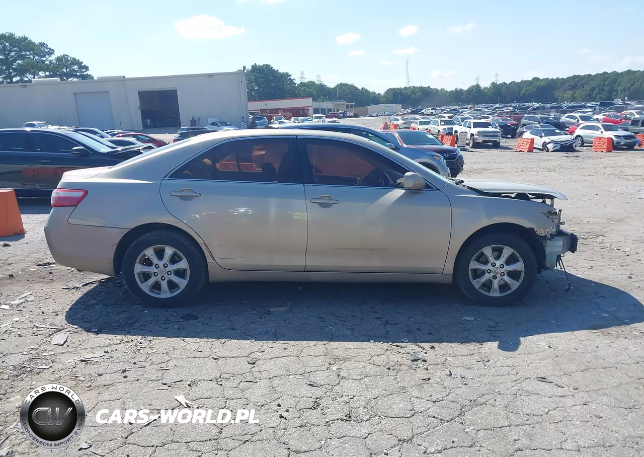 2009 Toyota Camry Le VIN:4T1BE46K29U835500 - 12