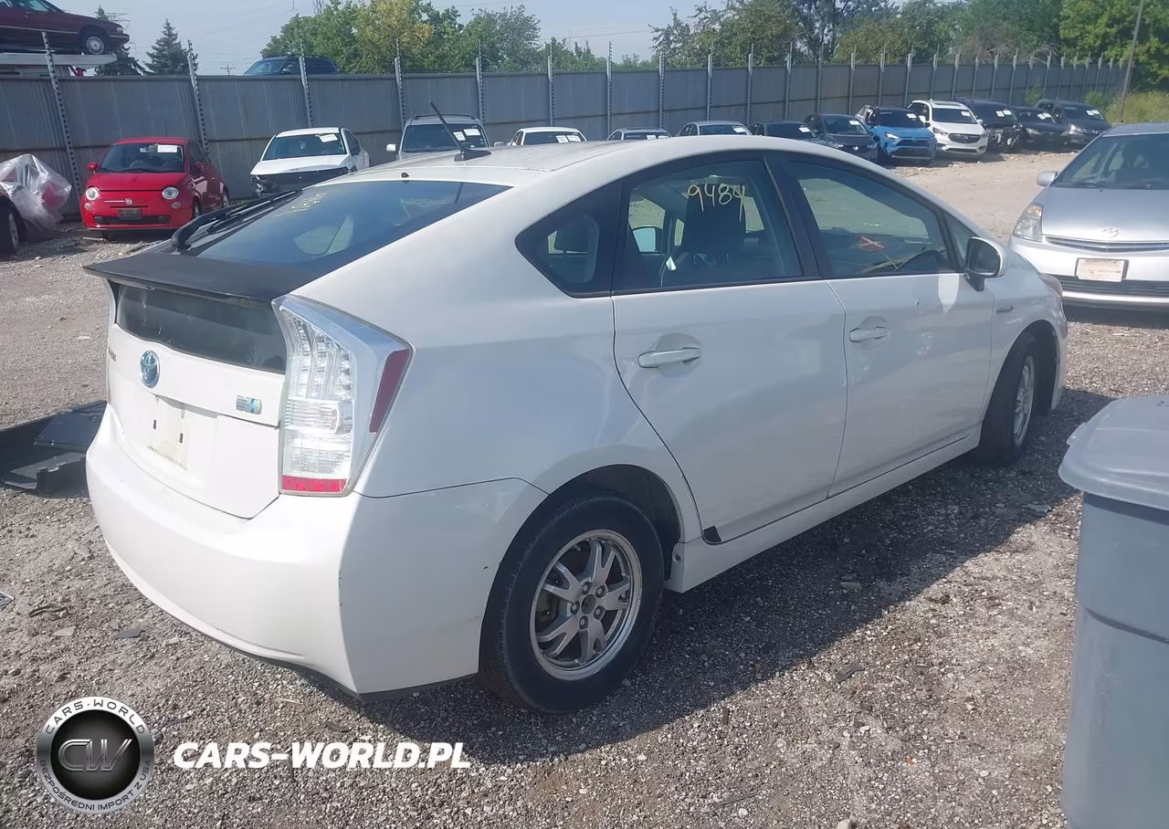 2010 Toyota Prius Iii VIN:JTDKN3DU6A0169787 - 4