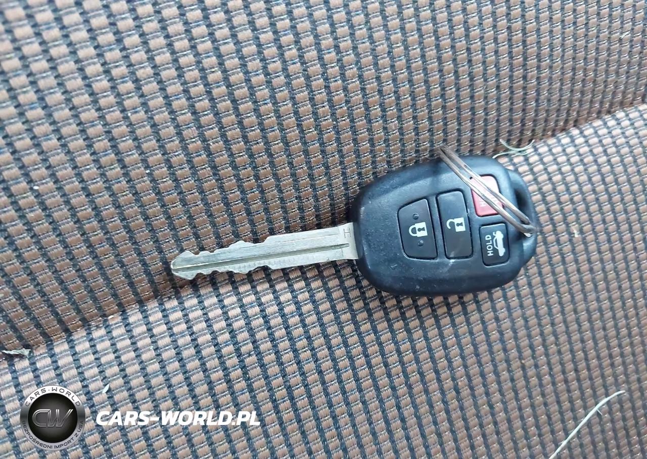 2015 Toyota Corolla S Plus VIN:2T1BURHE7FC260475 - 11