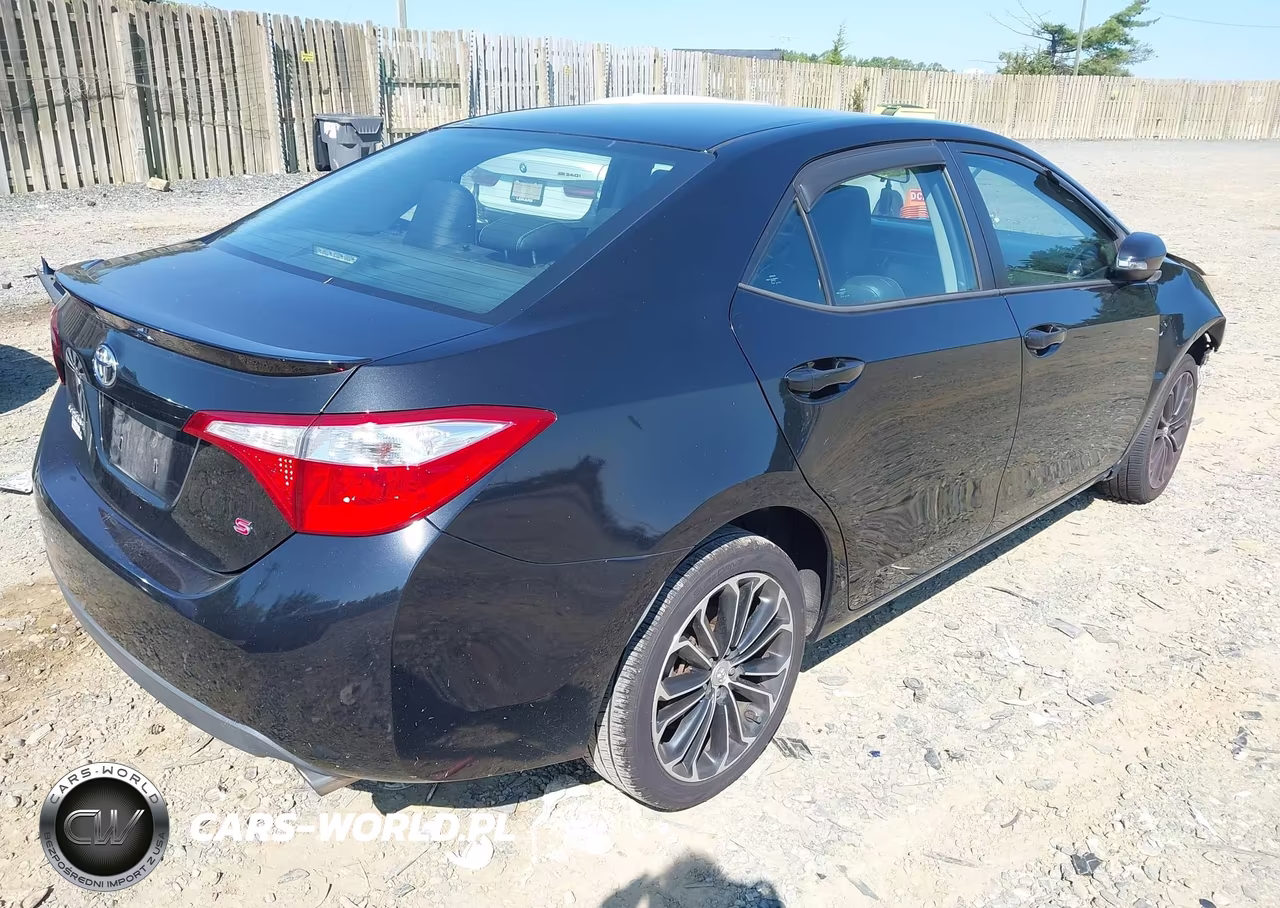 2015 Toyota Corolla S Plus VIN:2T1BURHE7FC260475 - 4