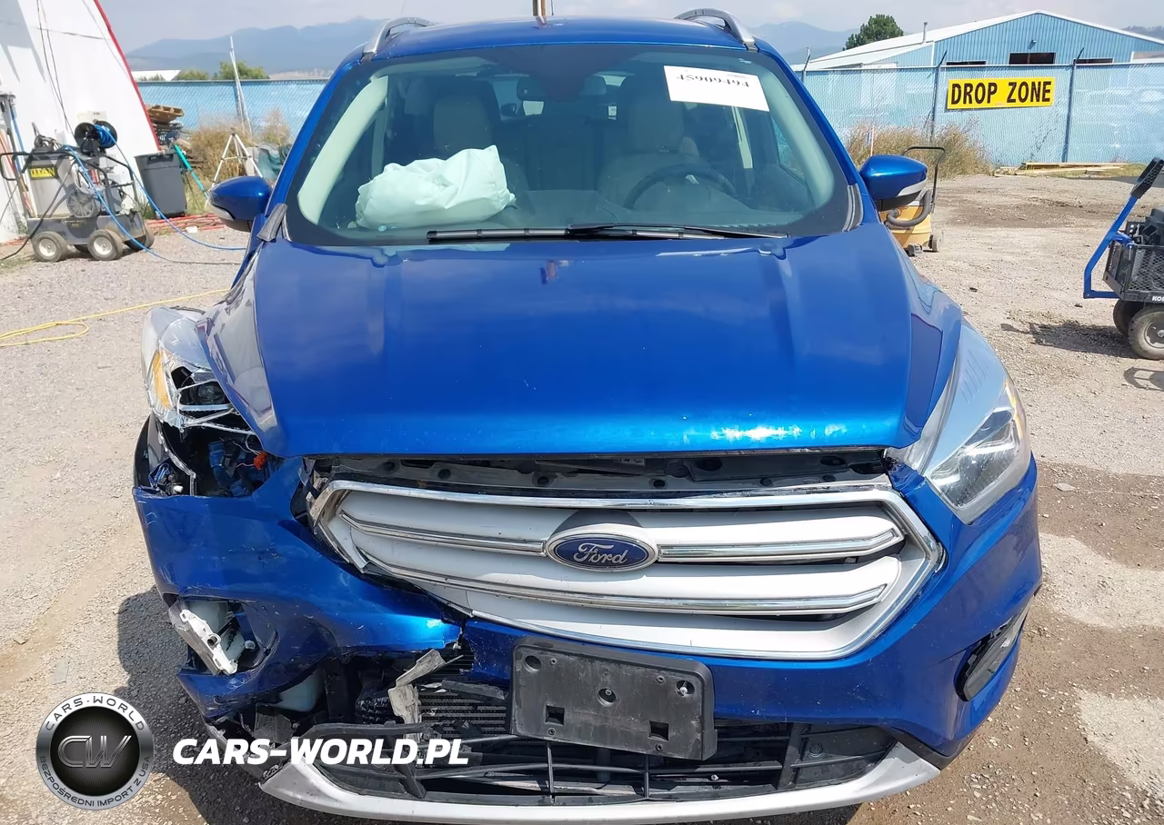 2019 Ford Escape Titanium VIN:1FMCU9J9XKUC55927 - 12