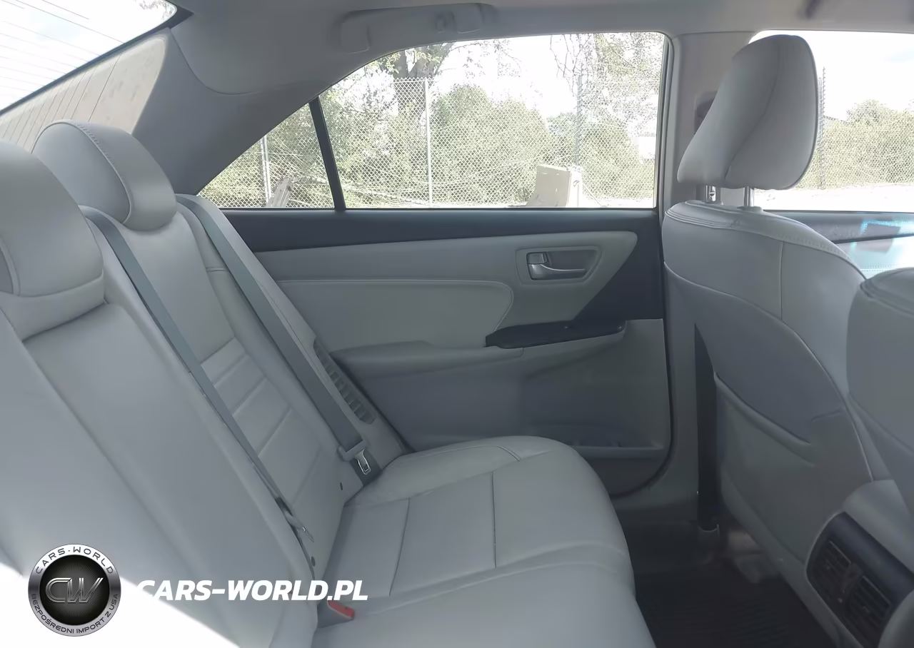 2015 Toyota Camry Hybrid Xle VIN:4T1BD1FK5FU176776 - 8