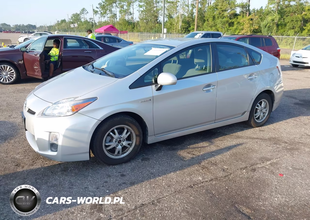 2011 Toyota Prius Two VIN:JTDKN3DU5B1403252 - 2