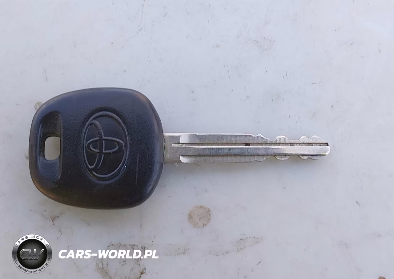 2015 Toyota Corolla L VIN:5YFBURHE5FP184075 - 11