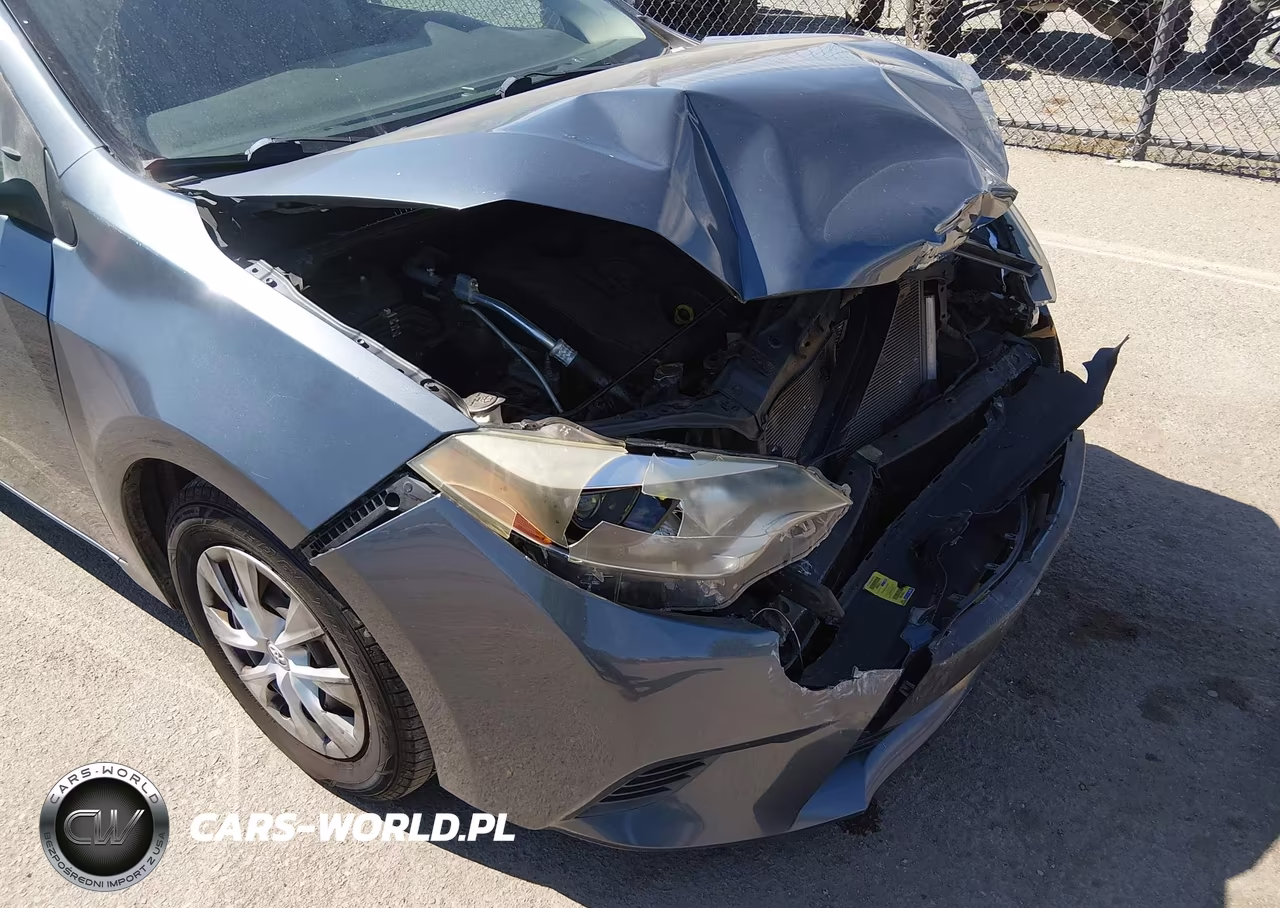 2015 Toyota Corolla L VIN:5YFBURHE5FP184075 - 13