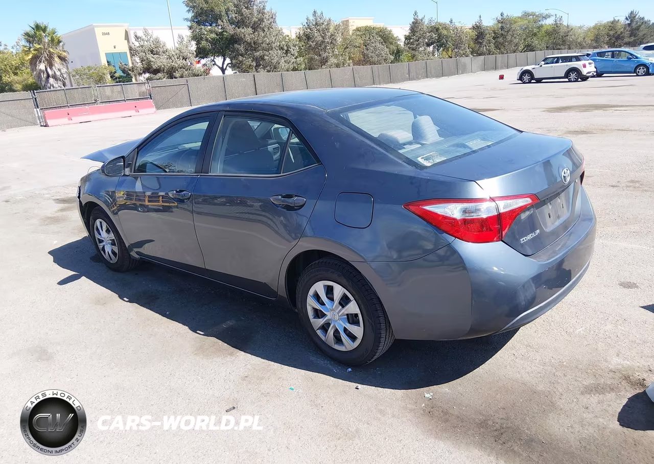 2015 Toyota Corolla L VIN:5YFBURHE5FP184075 - 3