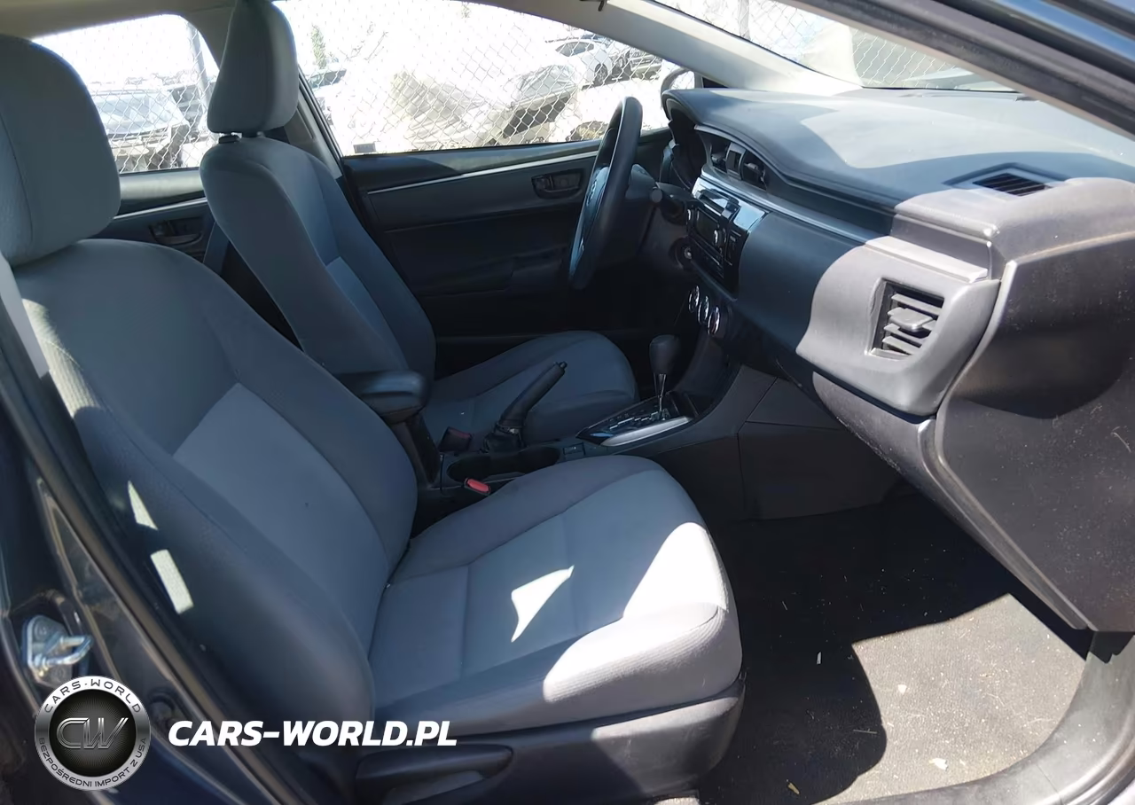 2015 Toyota Corolla L VIN:5YFBURHE5FP184075 - 5
