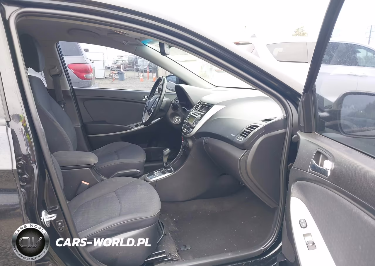 2013 Hyundai Accent Se VIN:KMHCU5AE5DU131301 - 5